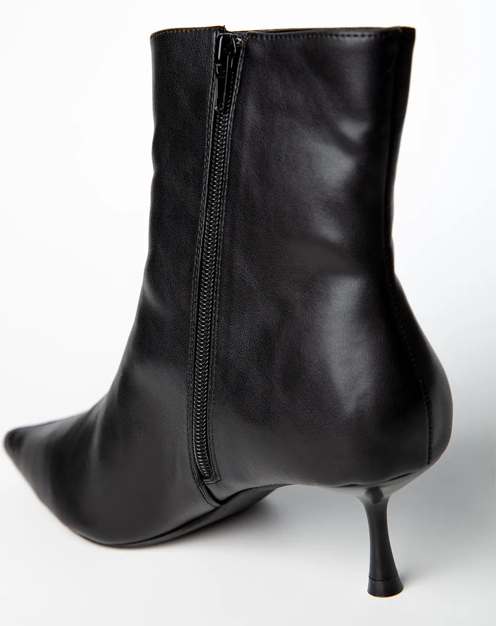 Botas caña baja negras sold by Gef product image thumbnail 3