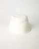Gorro beige sold by Gef