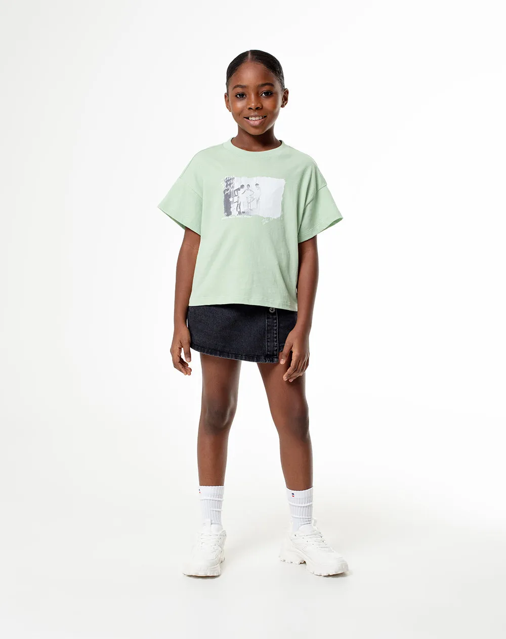 Camiseta oversize algodón verde niña sold by Gef product image thumbnail 4