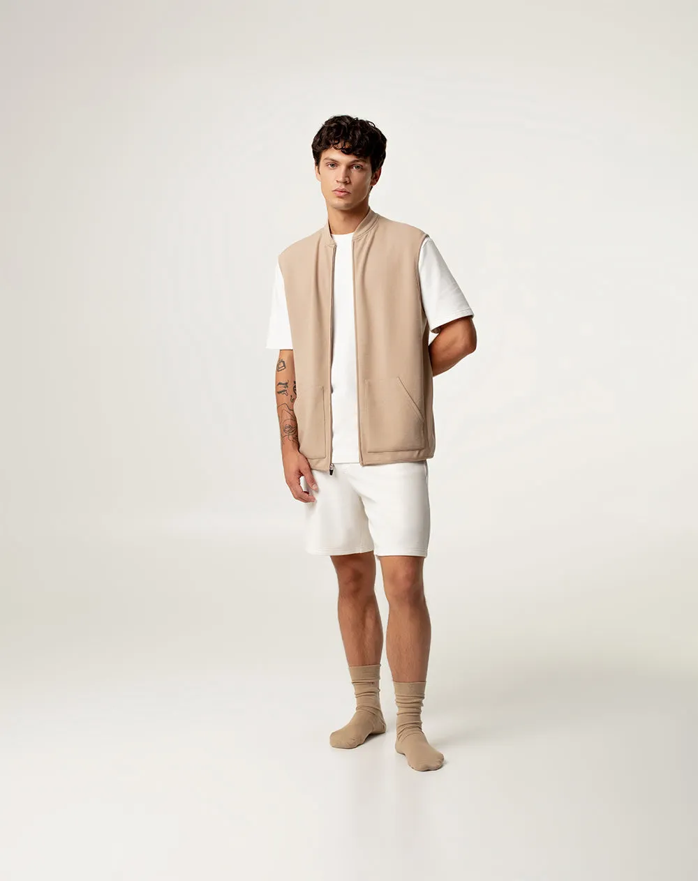 Chaleco regular fit sin capucha habano sold by Gef product image thumbnail 4