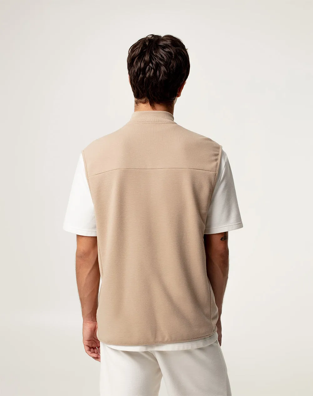 Chaleco regular fit sin capucha habano sold by Gef product image thumbnail 2