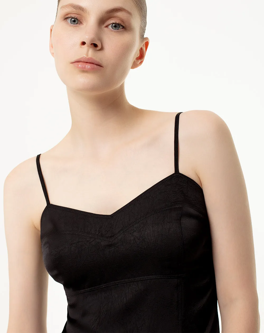 Vestido medio negro sold by Gef product image thumbnail 3
