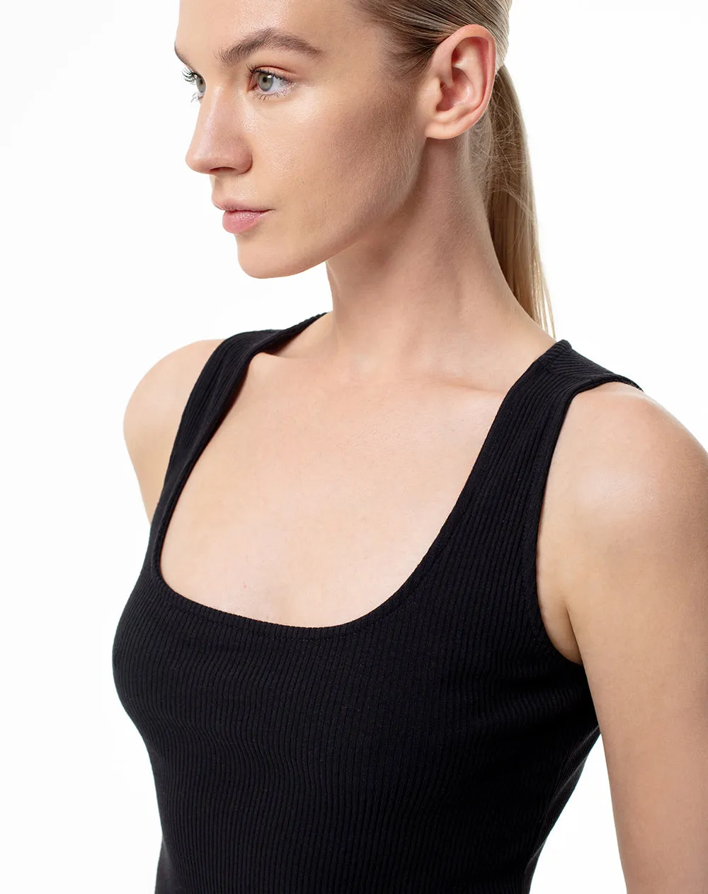 Vestido largo en rib negro sold by Gef product image thumbnail 4