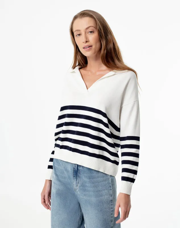 Buzo regular fit blanco rayas sold by Gef