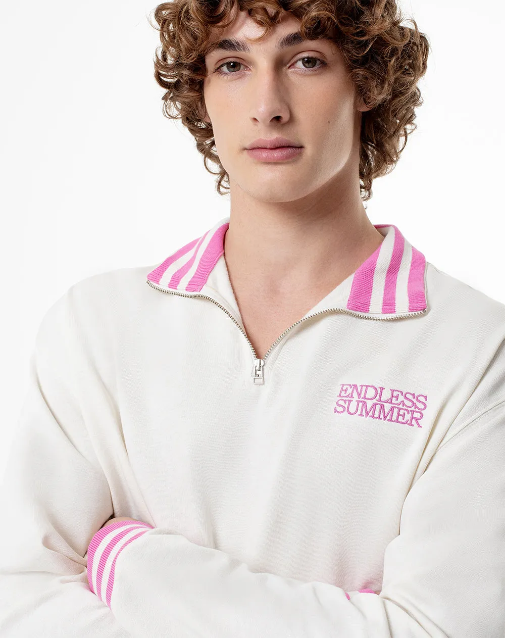 Buzo relaxed fit vainilla sold by Gef product image thumbnail 3