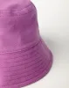 Gorro morado sold by Gef