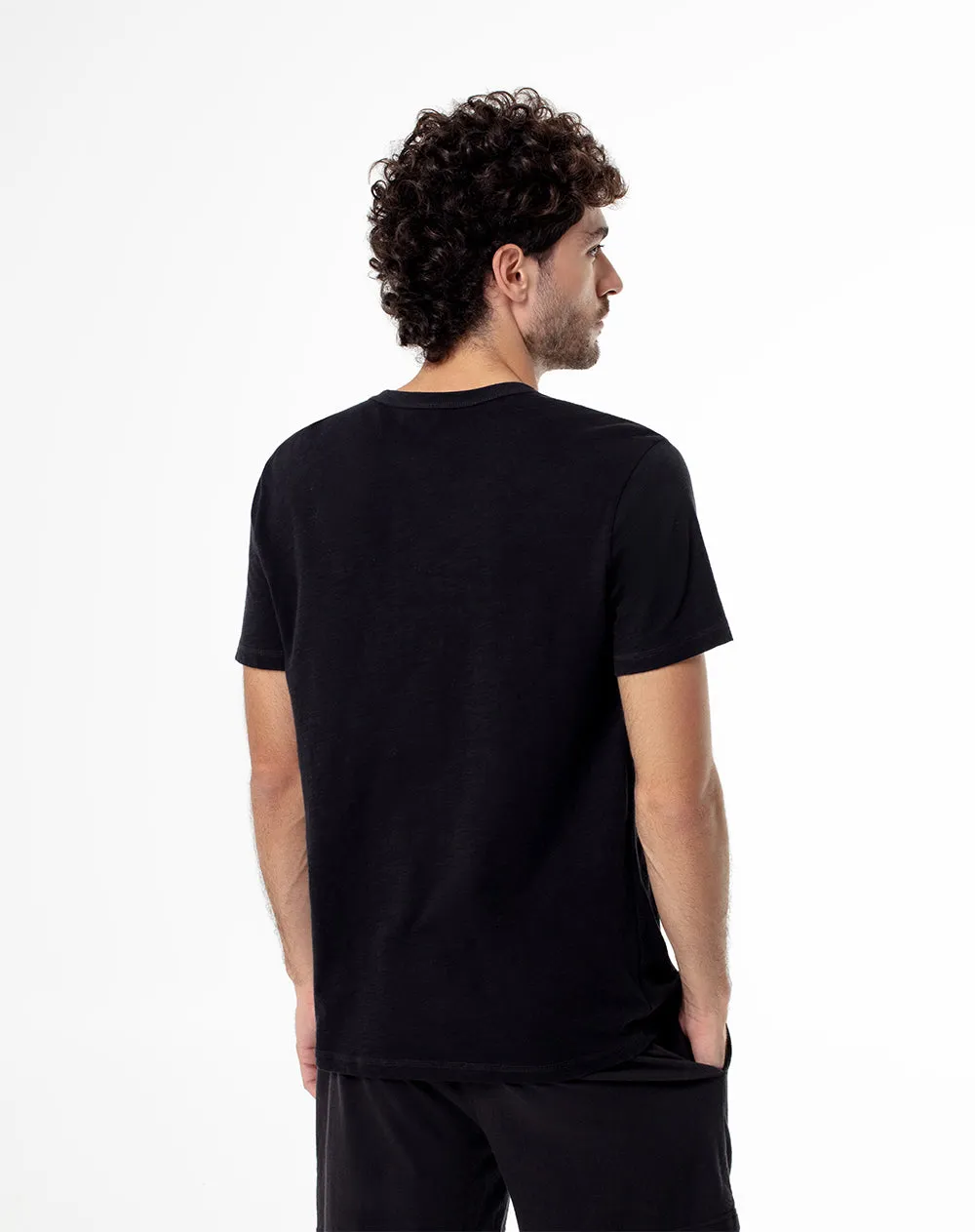 Camiseta slim fit manga corta negra sold by Gef product image thumbnail 2