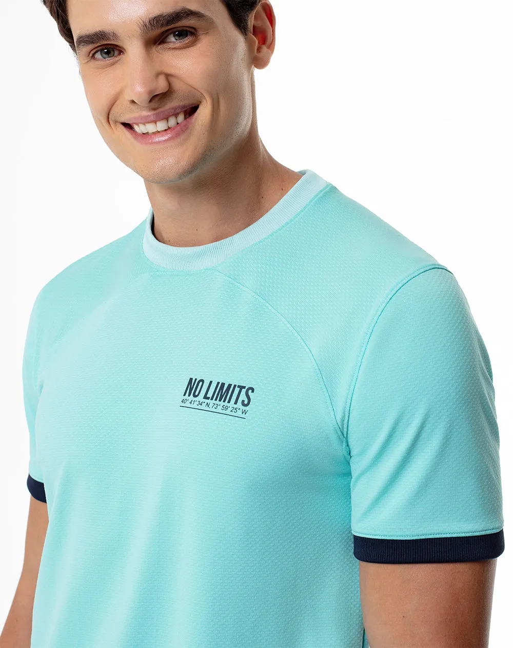 Camiseta regular fit manga corta turquesa sold by Gef product image thumbnail 3