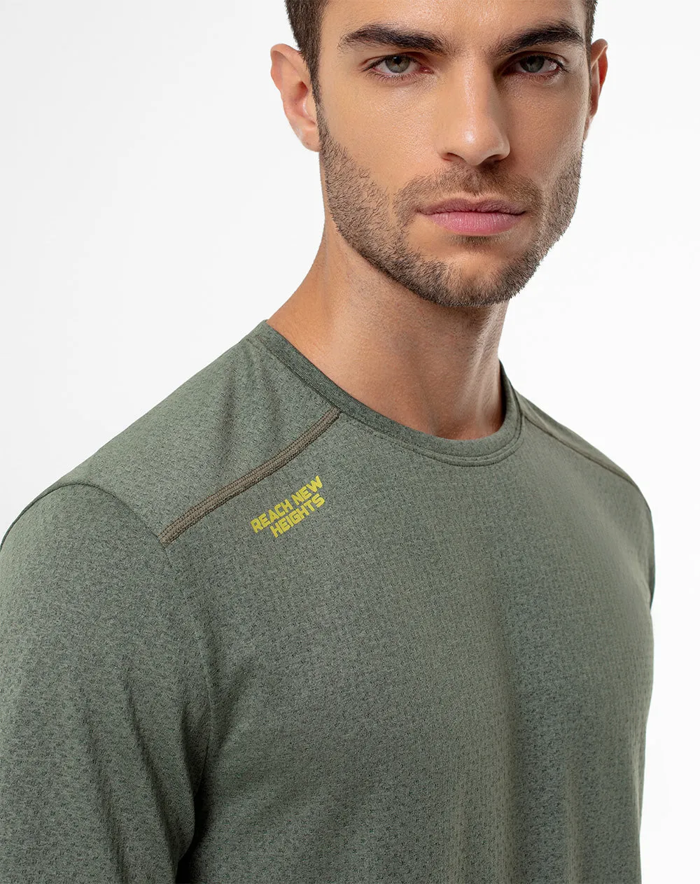 Camiseta deportiva control humedad verde hombre sold by Gef product image thumbnail 3