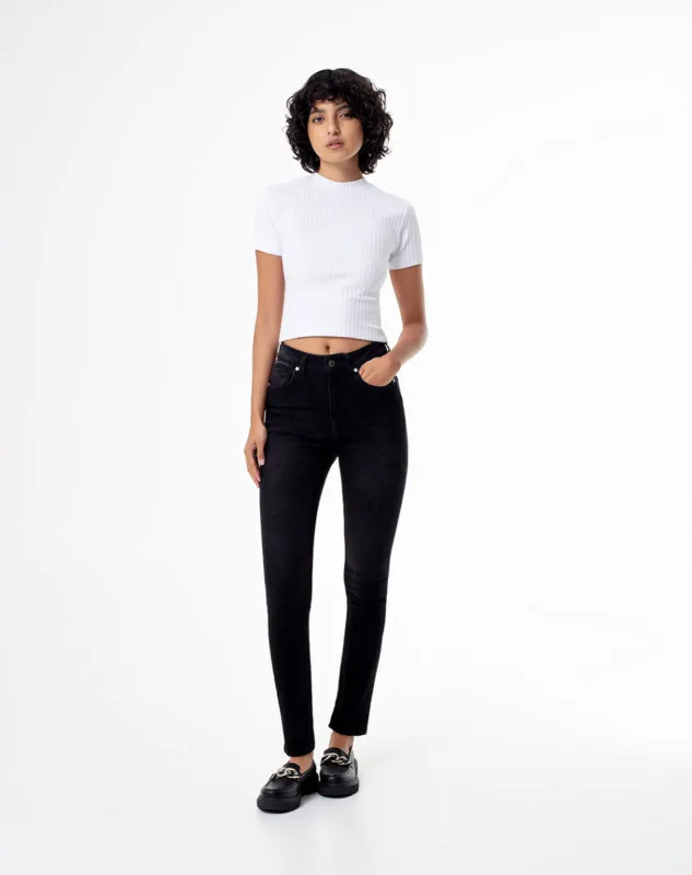 Jean súper skinny push up negro mujer sold by Gef