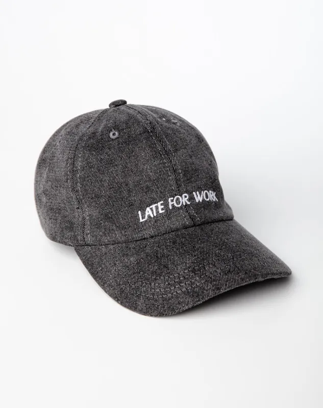 Gorra gris sold by Gef