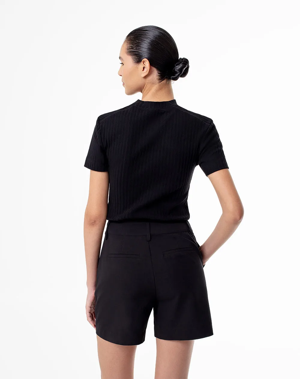 Short tiro medio negro mujer sold by Gef product image thumbnail 2