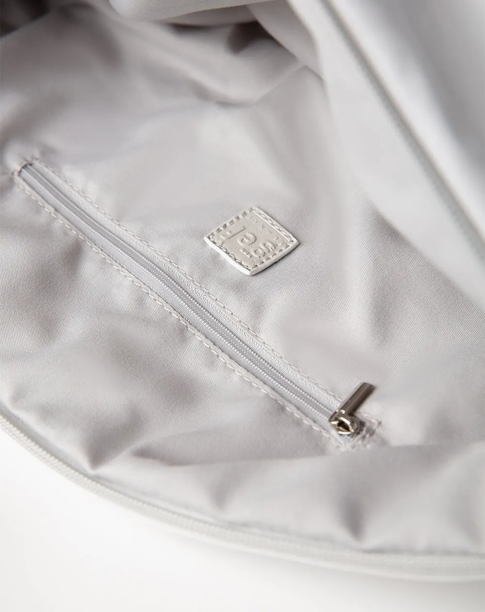 Bolso gris sold by Gef product image thumbnail 4