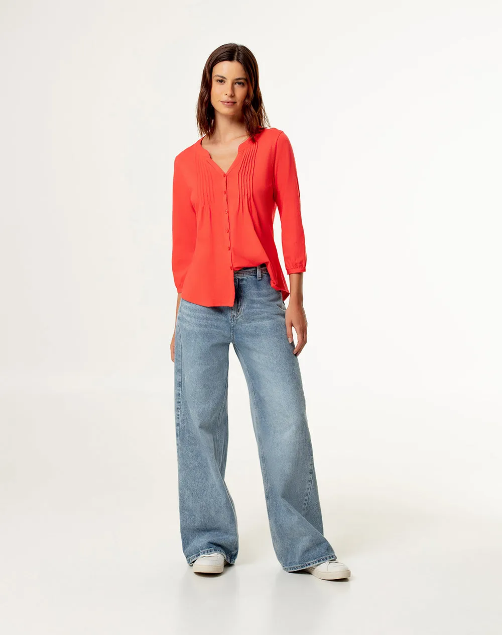 Camiseta regular fit manga 3/4 roja sold by Gef