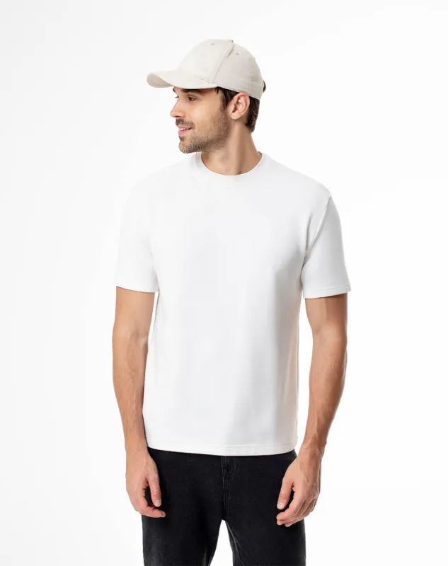 Camiseta oversized fit manga corta vainilla sold by Gef