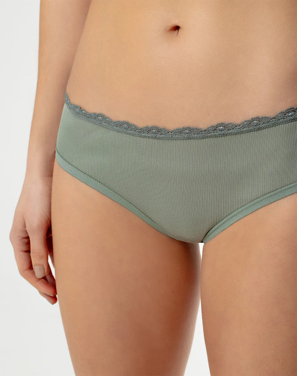 Panty cachetero x3unds con encaje surtido sold by Gef product image thumbnail 3