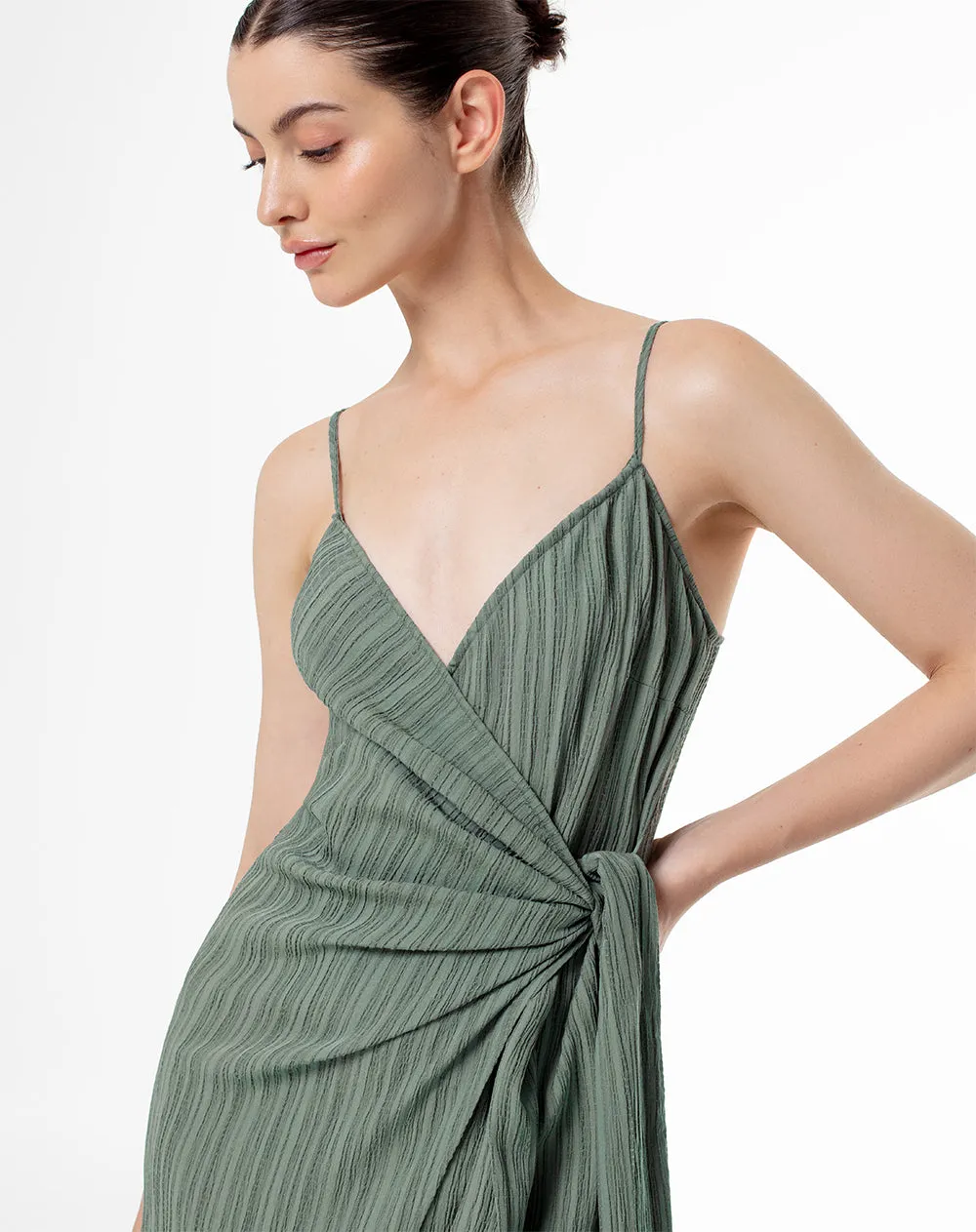 Vestido medio verde sold by Gef product image thumbnail 3