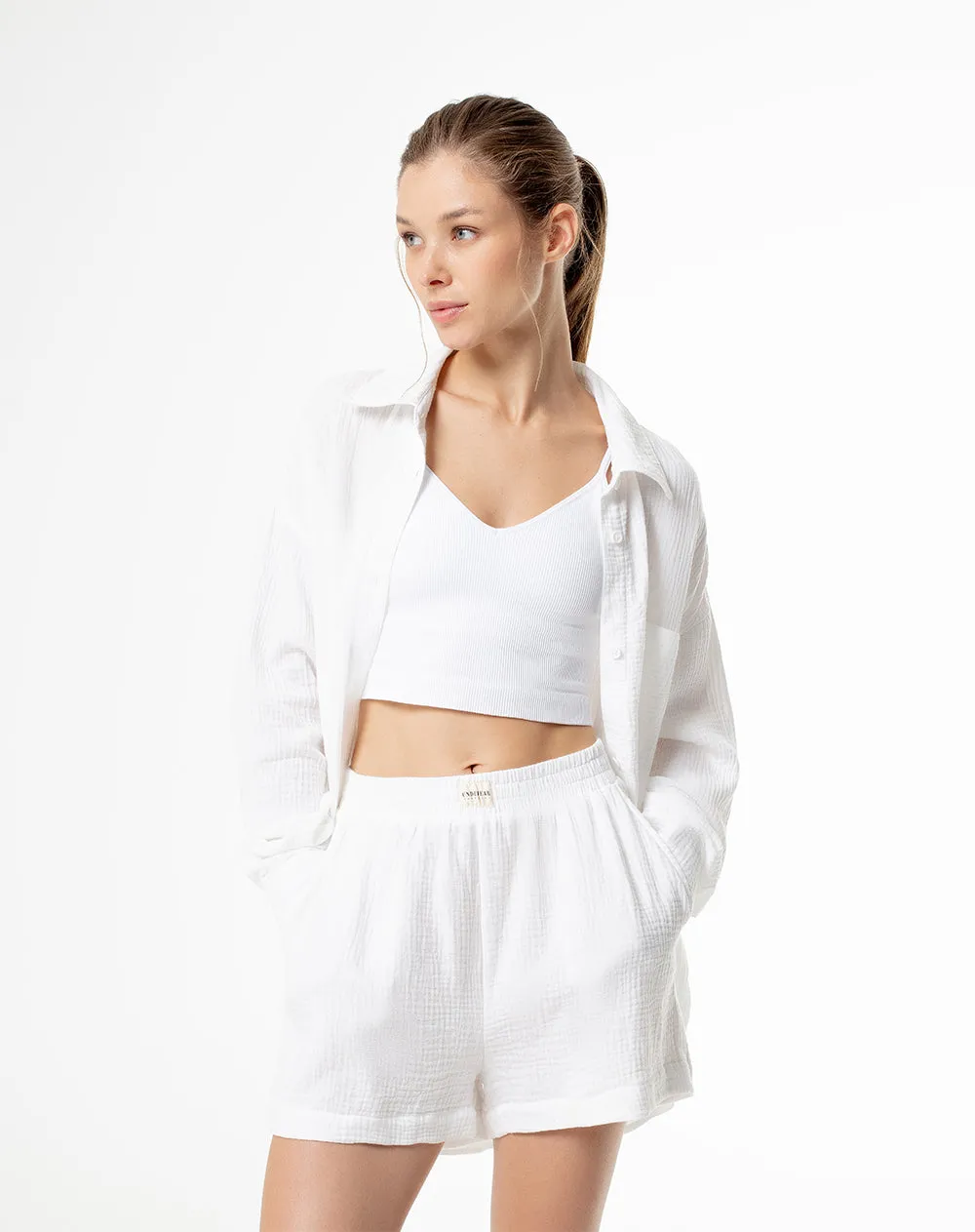 Short tiro alto algodón blanco mujer sold by Gef