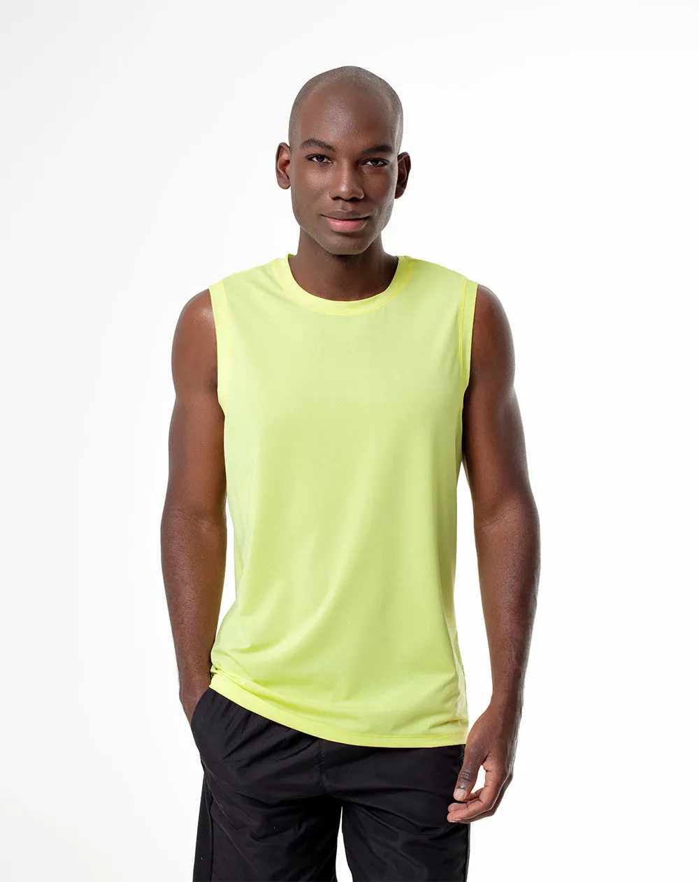 Camisilla deportiva antibacterial verde hombre sold by Gef