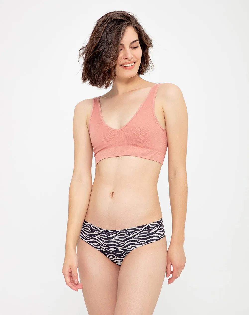 3 pantys brasilero en punto tiro medio surtido sold by Gef product image thumbnail 4