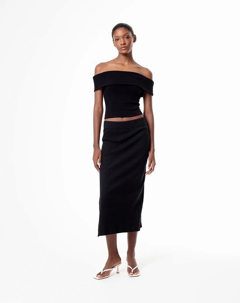 Top off-shoulder slim algodón negra mujer sold by Gef product image thumbnail 4