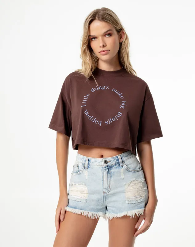 Camiseta relaxed fit manga corta café sold by Gef
