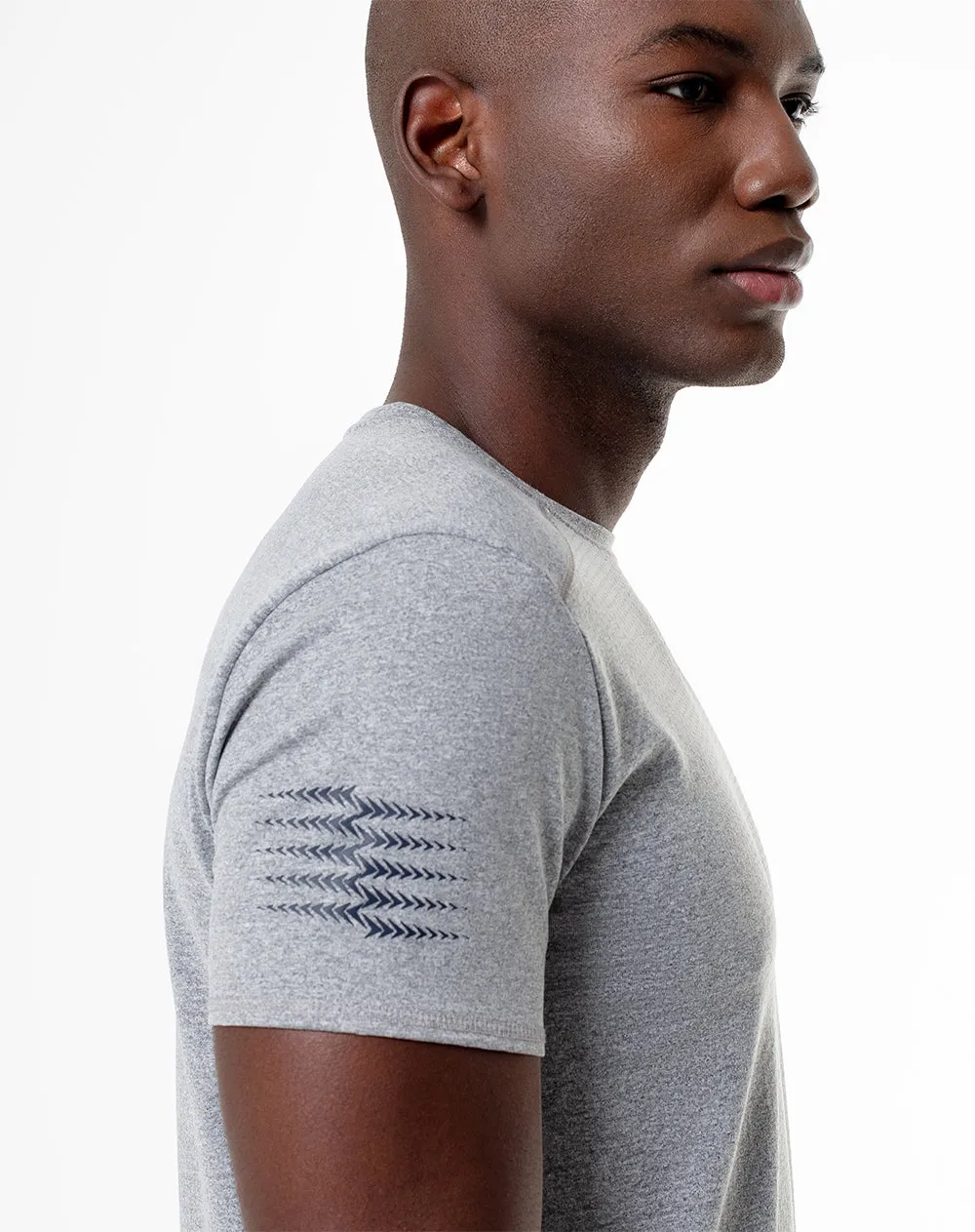 Camiseta deportiva control humedad gris hombre sold by Gef product image thumbnail 3