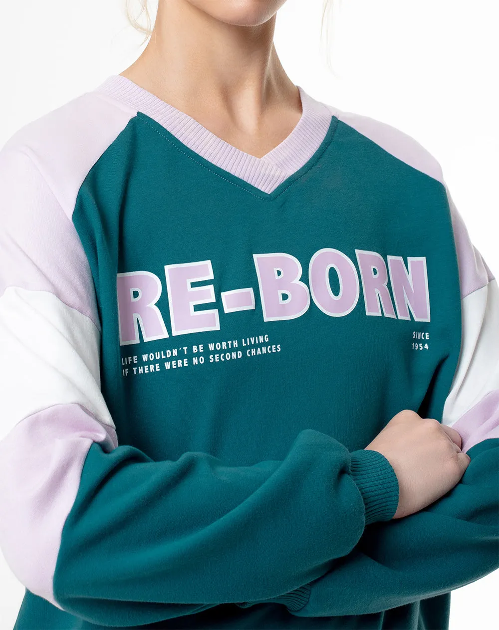 Buzo algodón sostenible holgado verde para mujer sold by Gef product image thumbnail 3