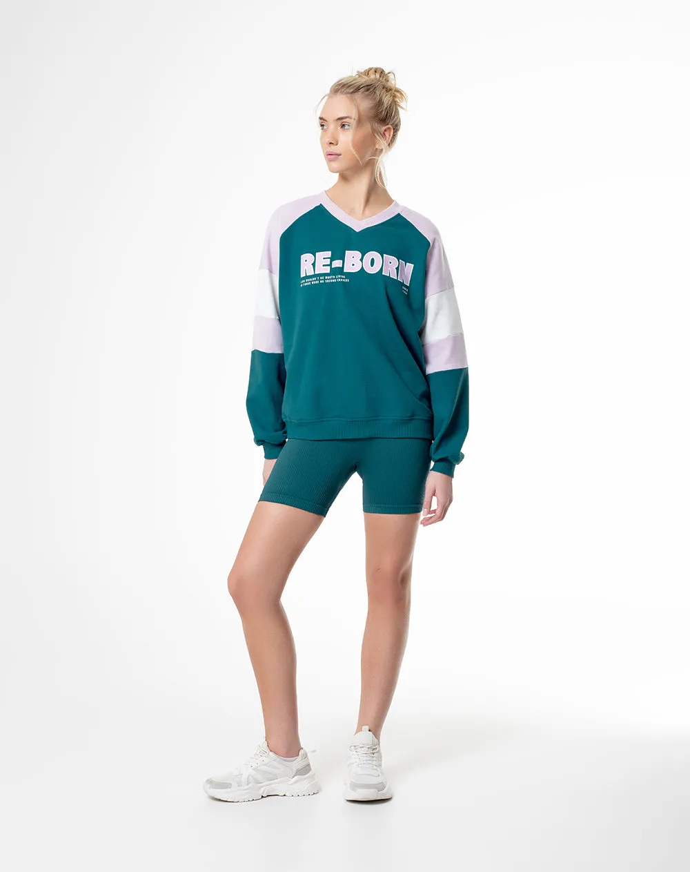 Buzo algodón sostenible holgado verde para mujer sold by Gef product image thumbnail 4