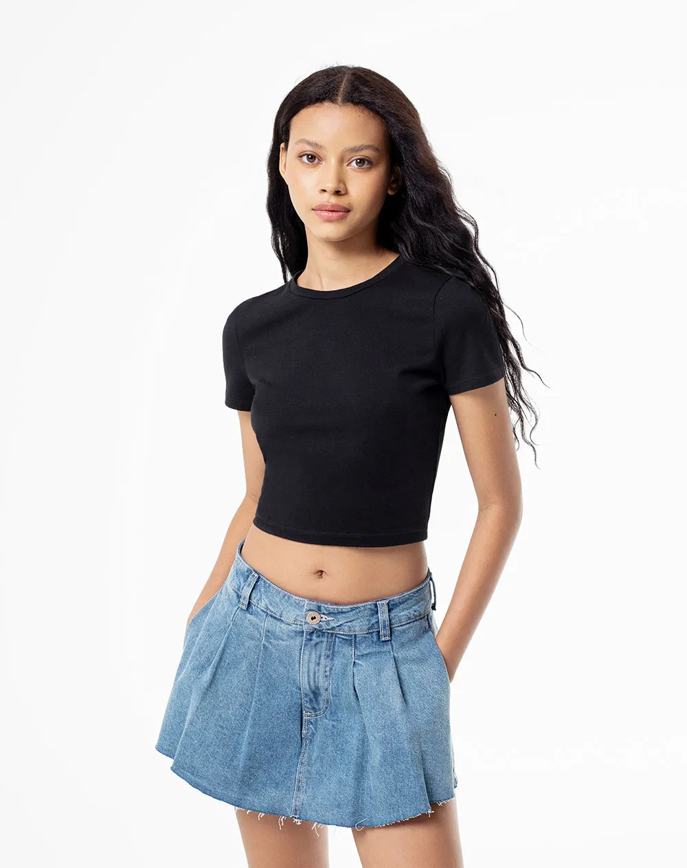 Camiseta crop slim algodón negra mujer sold by Gef