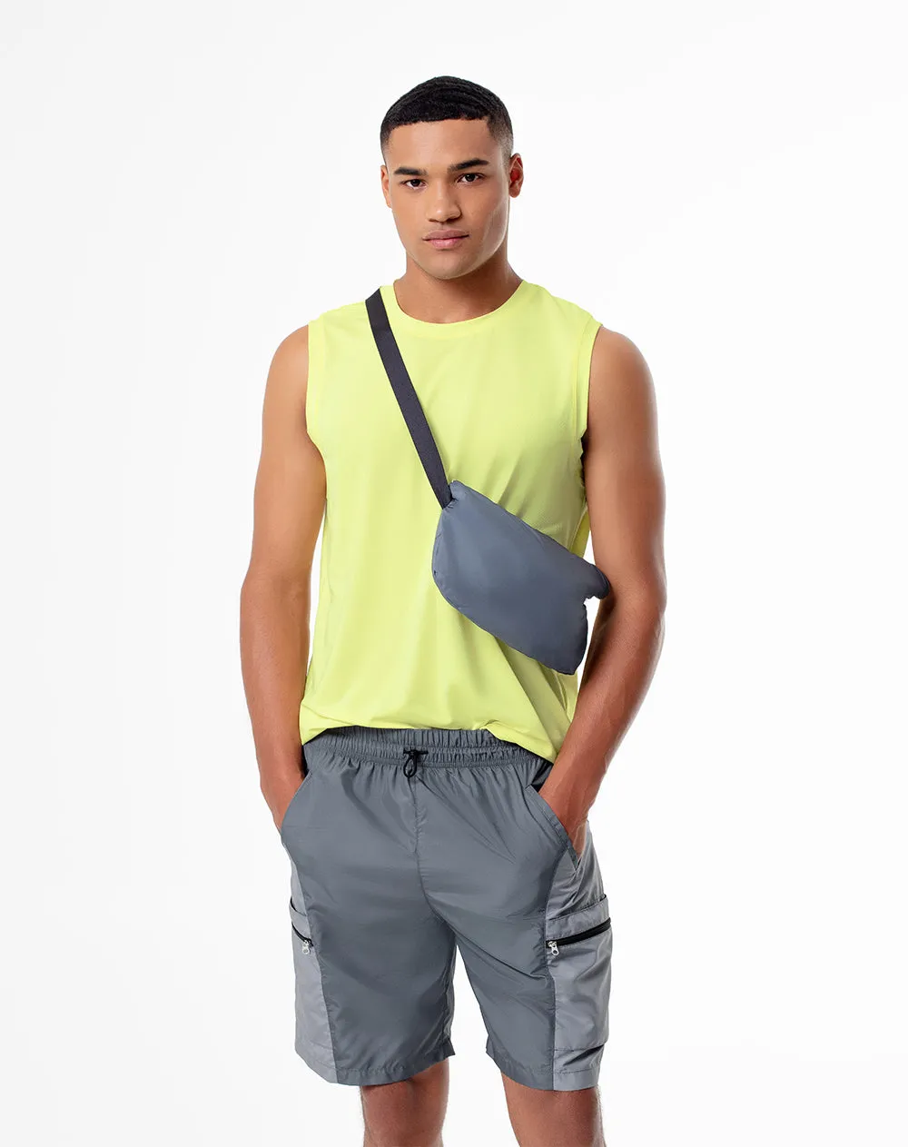 Short pantaloneta gris bloques sold by Gef