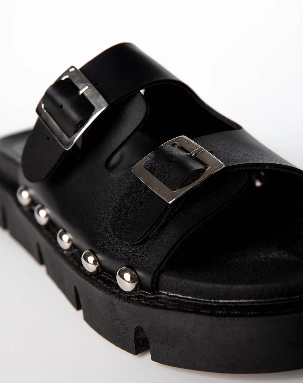 Sandalias negras sold by Gef product image thumbnail 3