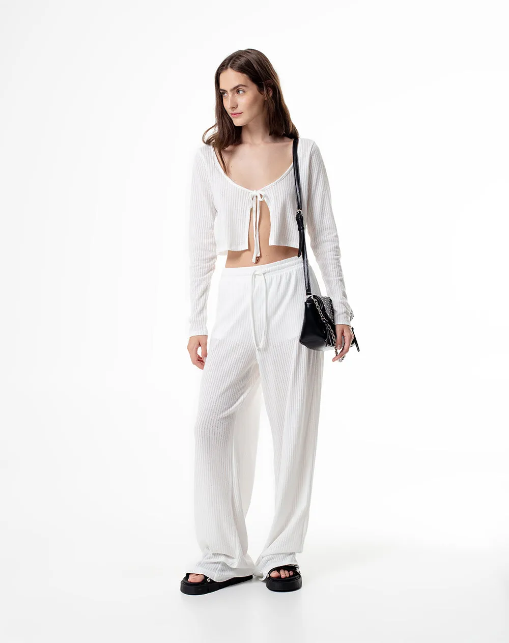 Buzo relaxed fit blanco sold by Gef product image thumbnail 5