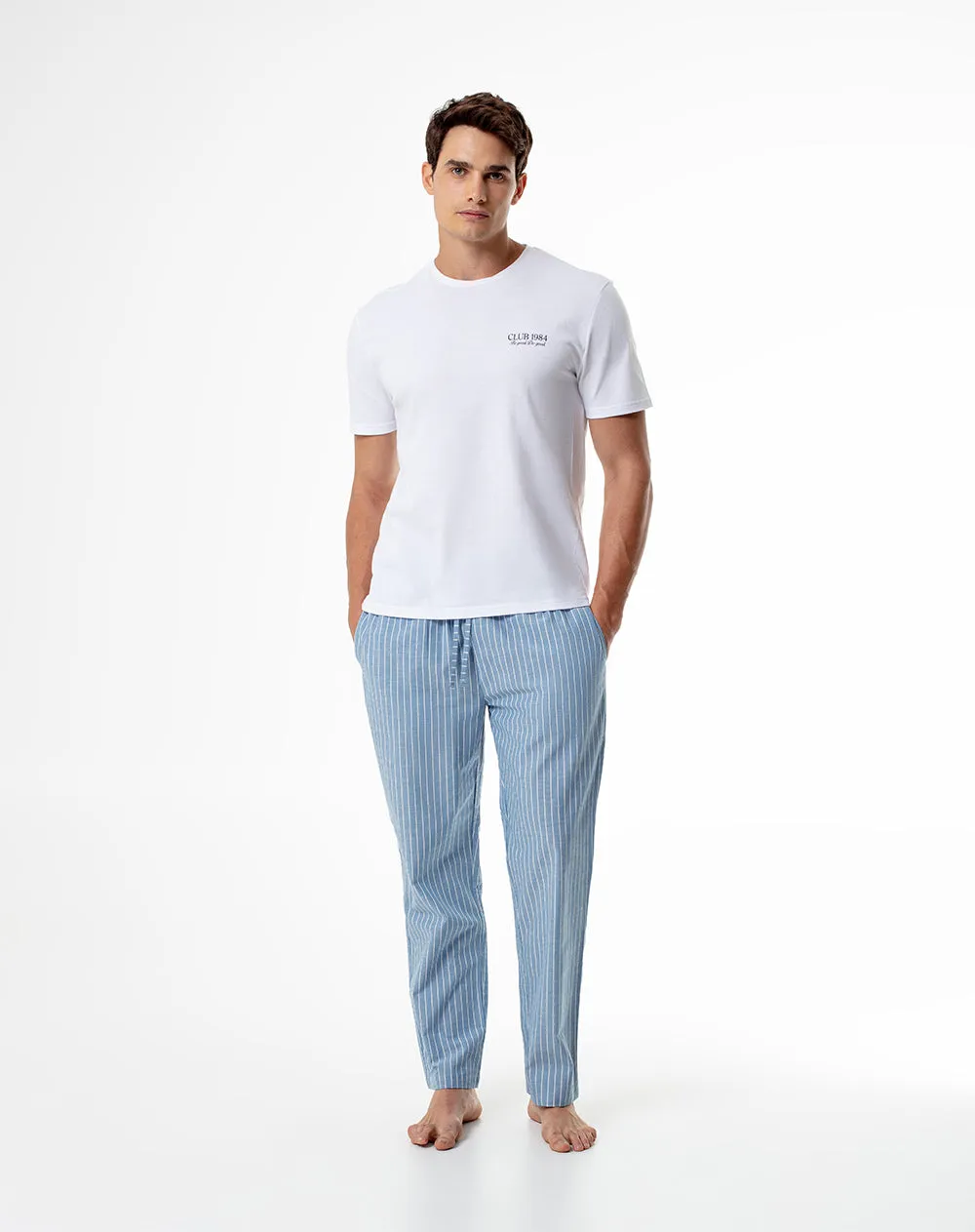 Pijama regular fit manga corta blanca sold by Gef