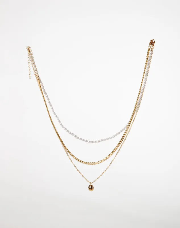 Collar dorado sold by Gef