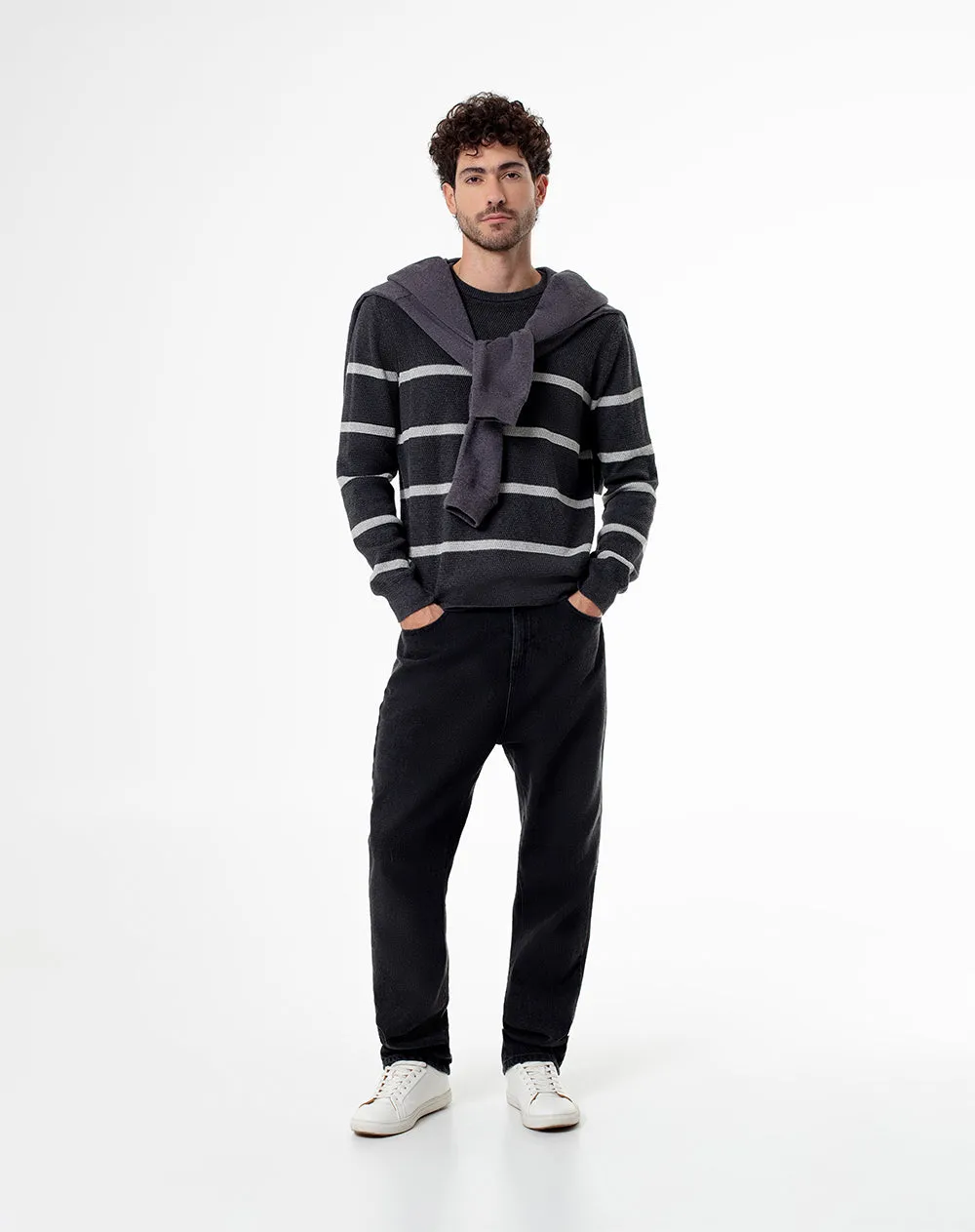 Buzo regular fit gris jaspe rayas sold by Gef product image thumbnail 4