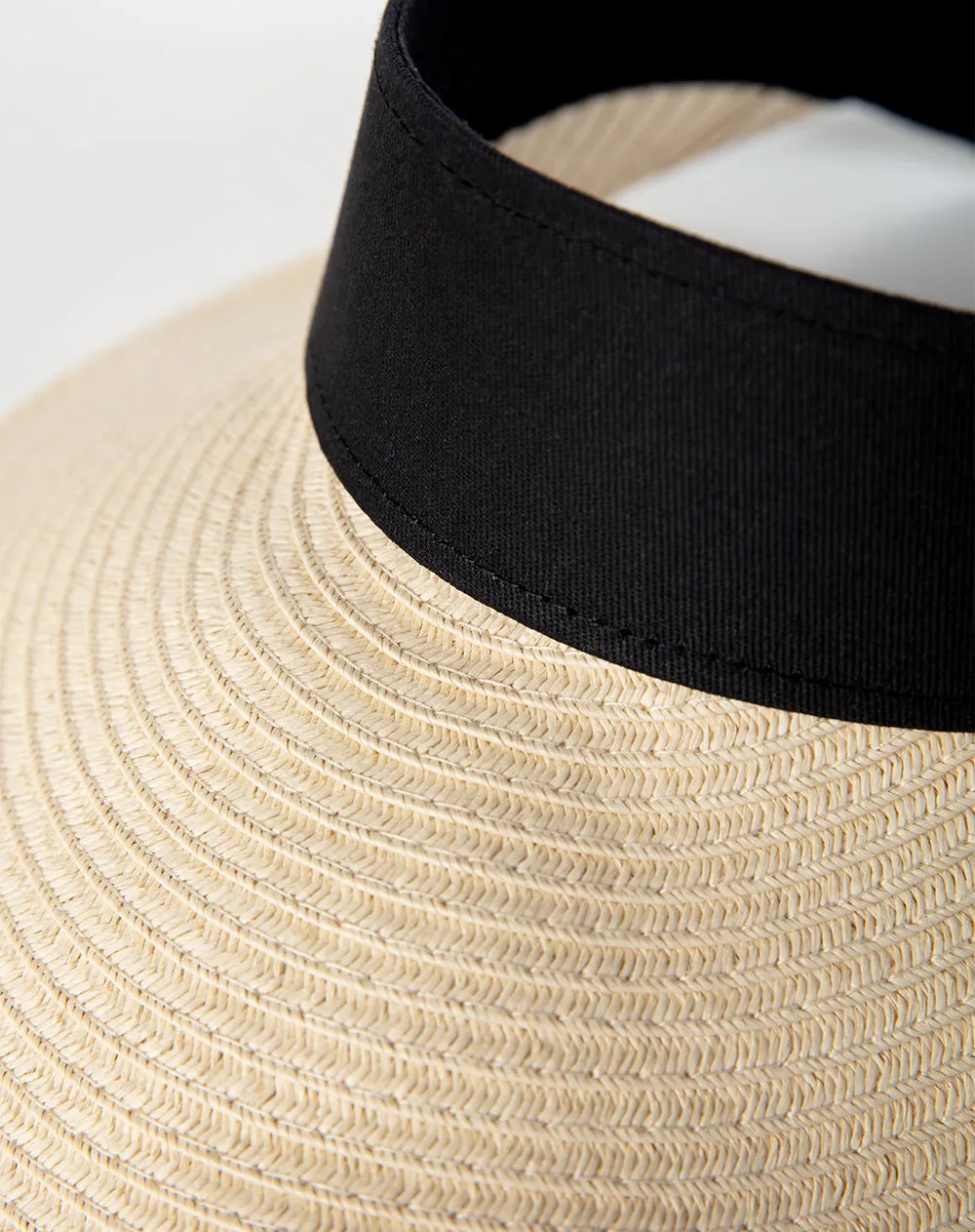 Gorra beige sold by Gef product image thumbnail 3