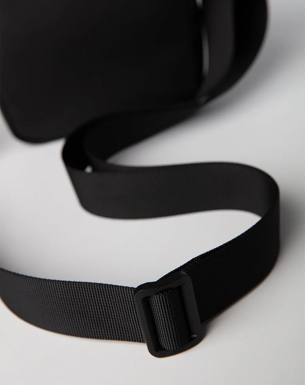 Riñonera negro sold by Gef product image thumbnail 5