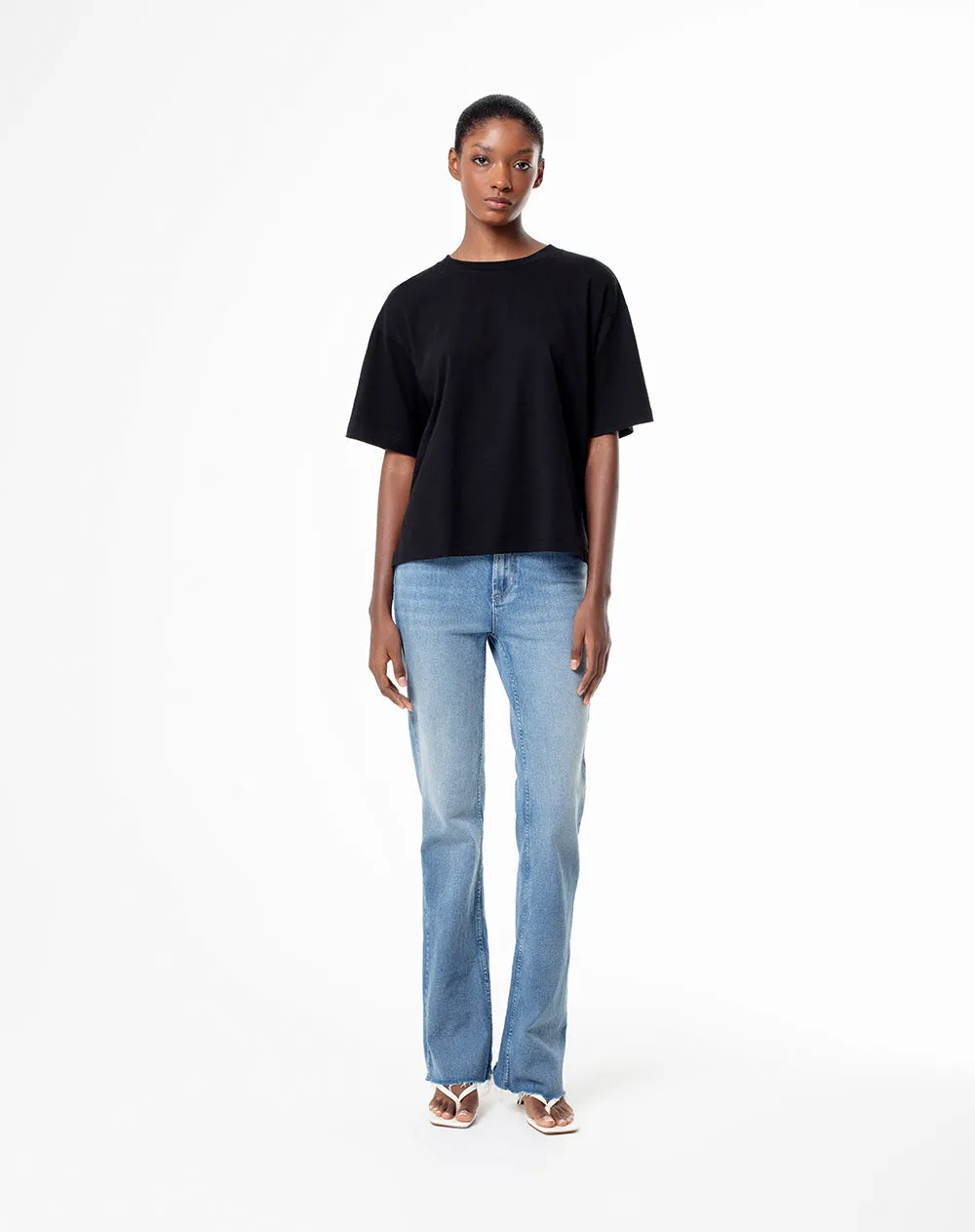 Camiseta oversize algodón negra mujer sold by Gef product image thumbnail 4