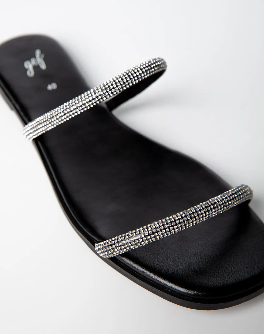 Sandalias negras sold by Gef product image thumbnail 3