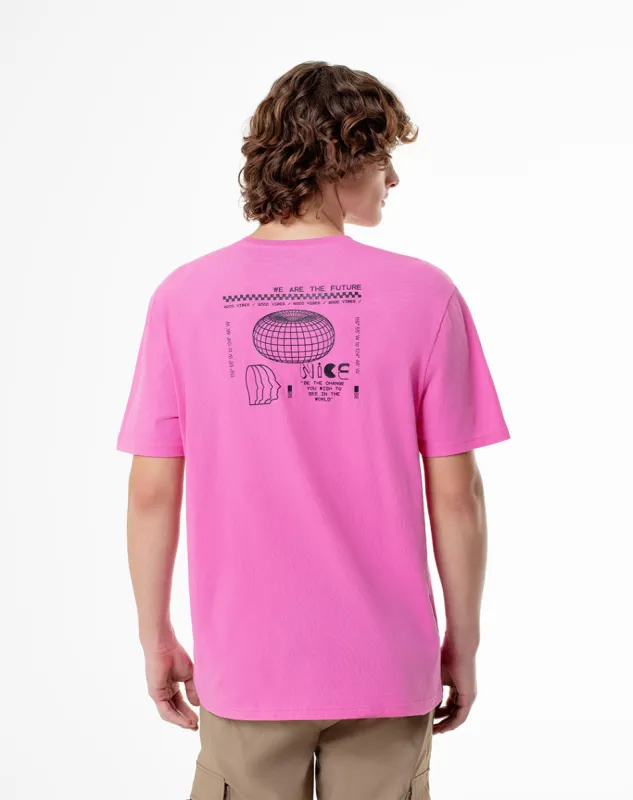 Camiseta oversized fit manga corta rosada sold by Gef