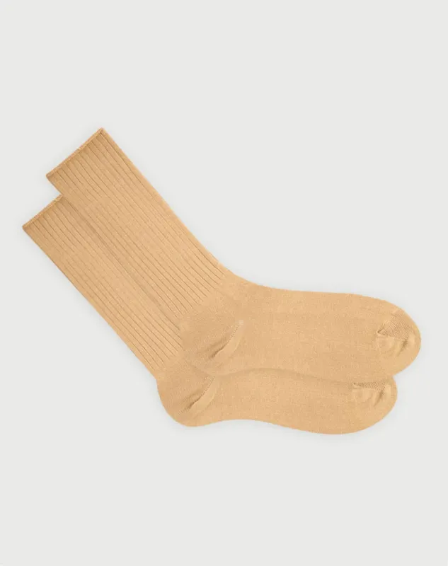 Medias largas amarillas sold by Gef