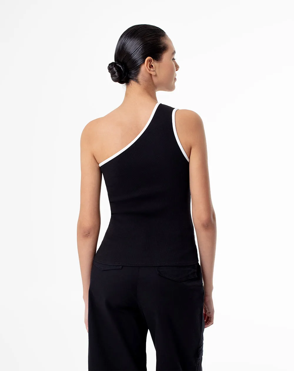 Camiseta de un solo hombro slim negra mujer sold by Gef product image thumbnail 2