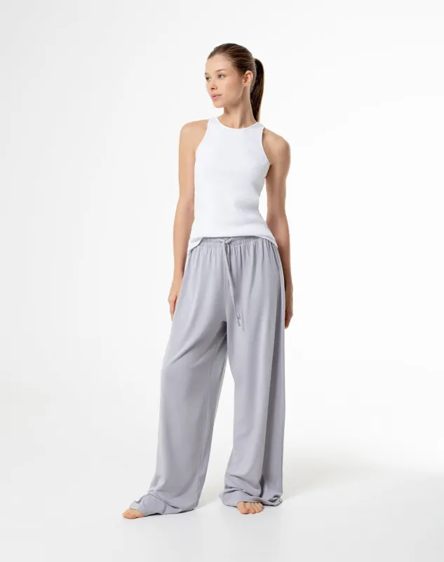 Pantalón wide leg tiro medio gris mujer sold by Gef