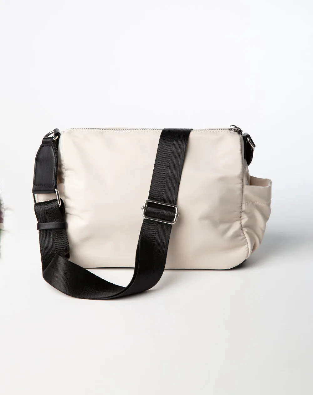 Bolso beige sold by Gef product image thumbnail 2