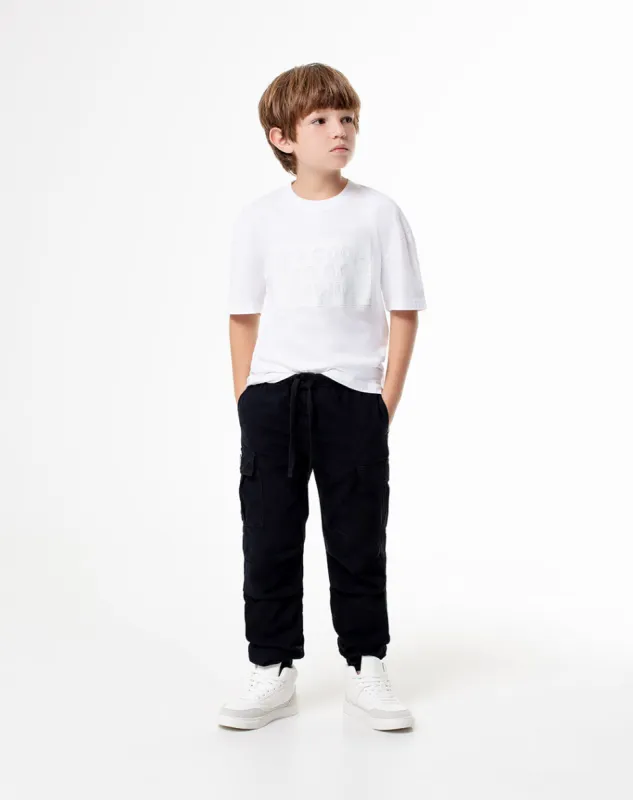 Jogger Lerem regular fit tiro medio en drill negro sold by Gef
