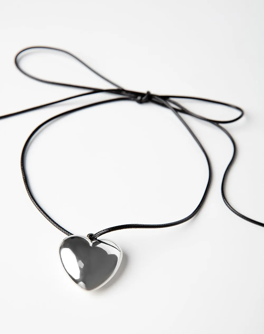 Collar plateado sold by Gef