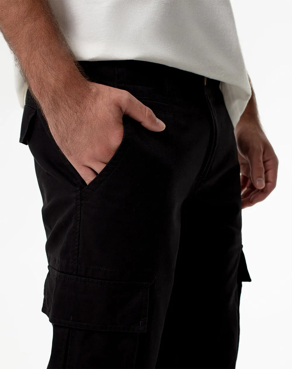 Pantalón slim fit tiro medio negro sold by Gef product image thumbnail 4