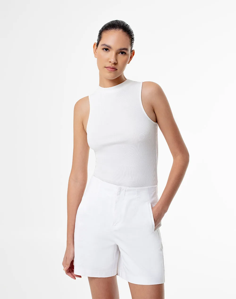 Camiseta Lonut fitted fit blanca sold by Gef