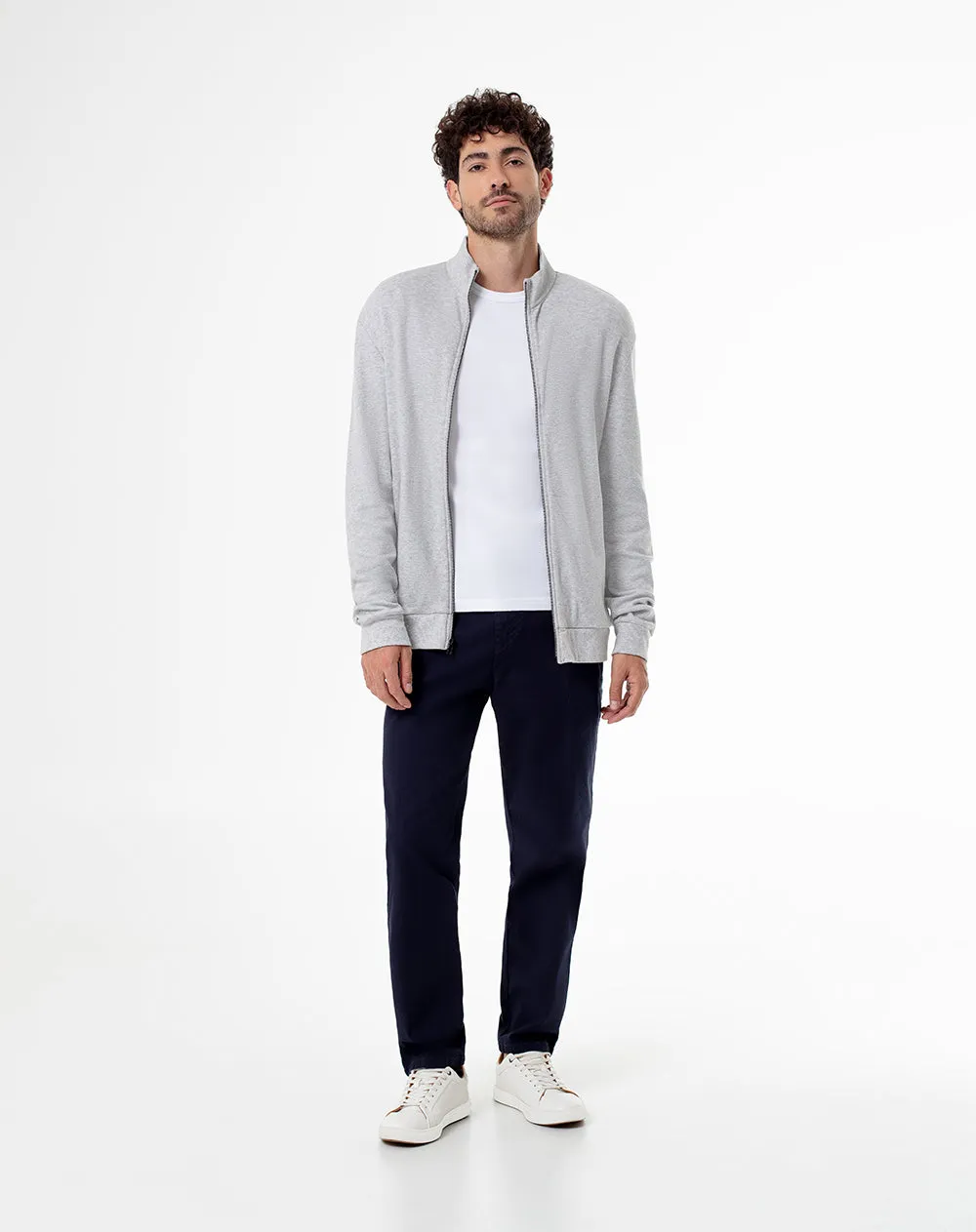 Pantalón regular fit tiro medio azul sold by Gef